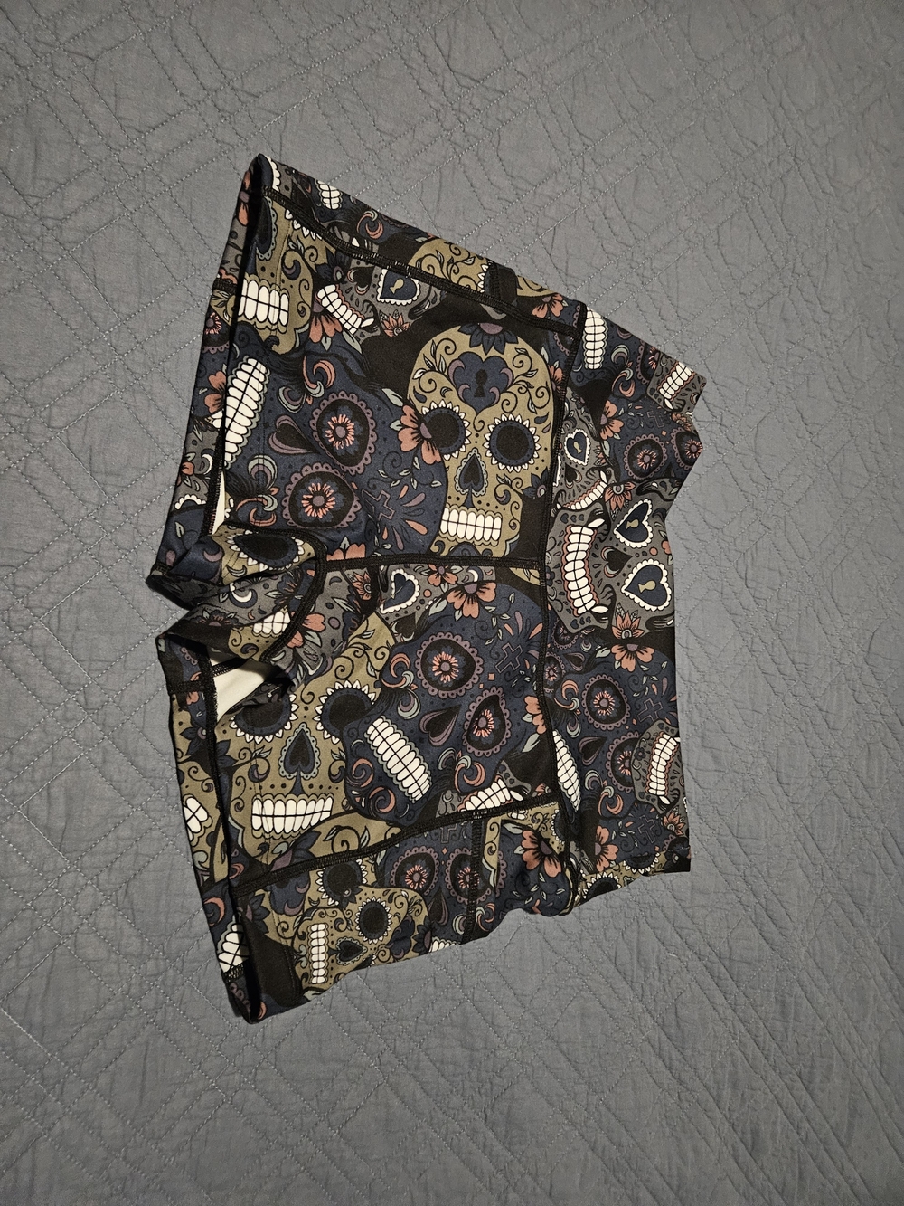 Women's 3" Black Skull Print Swim/Board Shorts